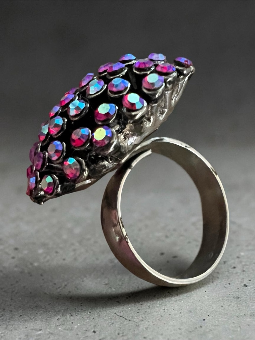 💖 Sarah Coventry Aurora Borealis Rhinestone Cocktail Ring 💖